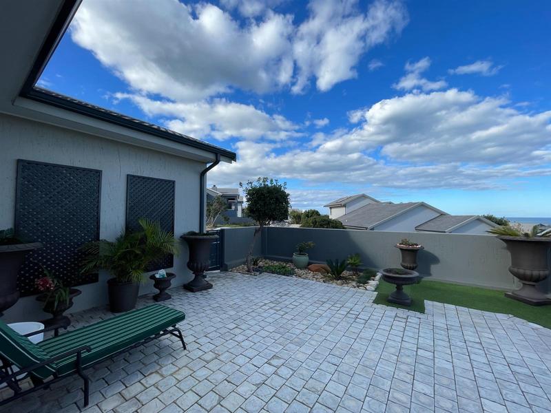 2 Bedroom Property for Sale in Tergniet Western Cape